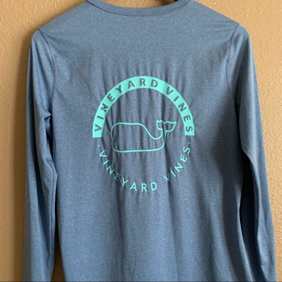 Vineyard Vines Performance Athleisure Top Size Small - Picture 10 of 10